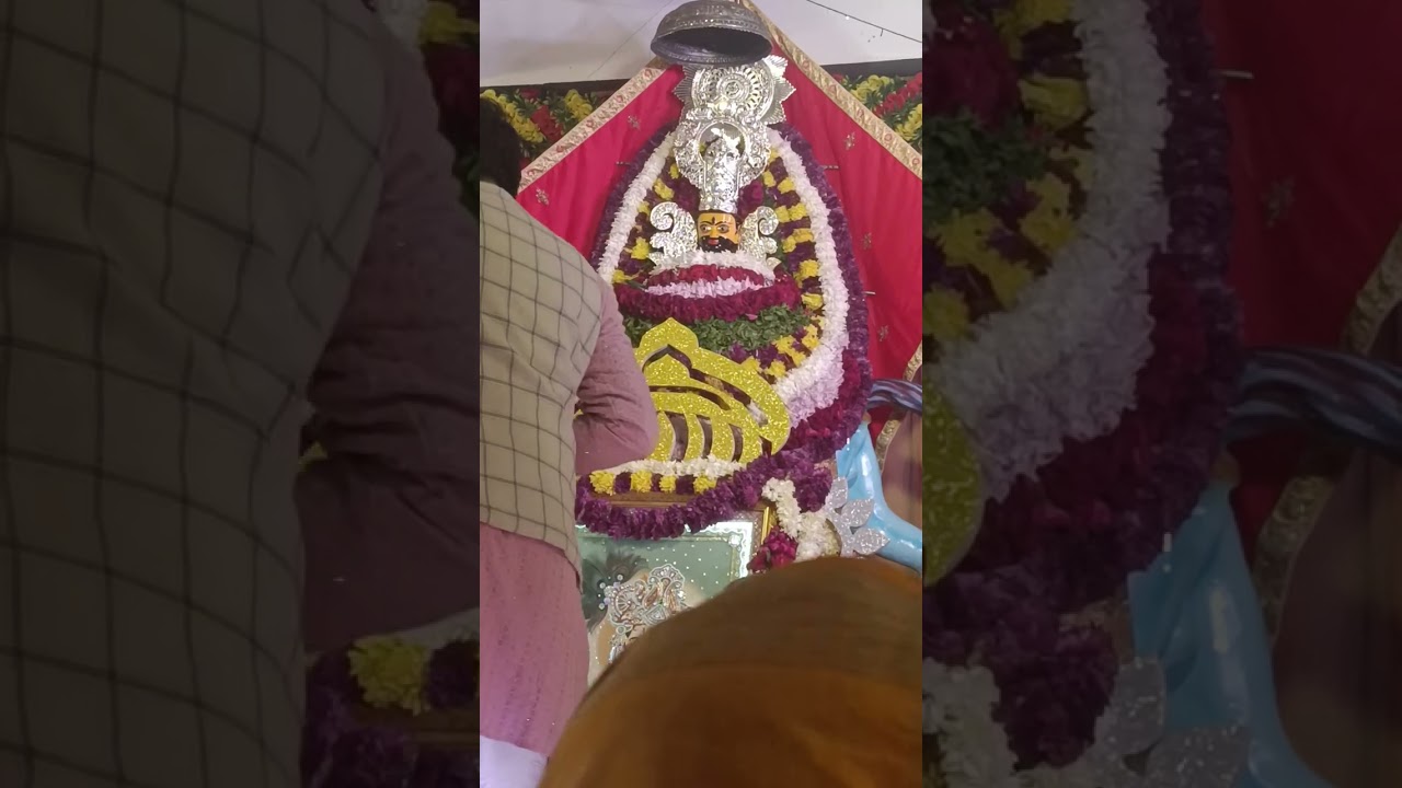 रोंगटे खड़े कर देने वाला श्याम बाबा का भावभरा कीर्तन, जो सीधे हृदय को छू लेता है। जय श्री श्याम!🙏✨❤️