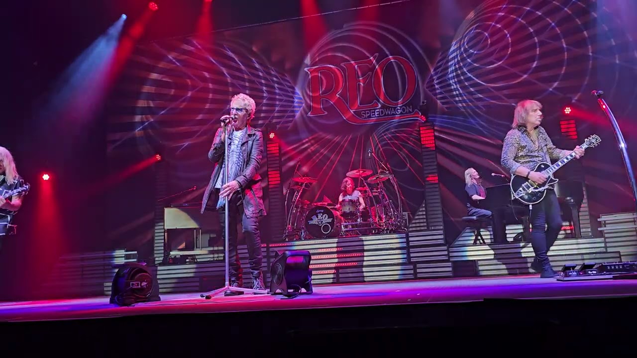 Can't Fight This Feeling- REO Speedwagon, 3/18/23, Hartman Arena, Park City, KS