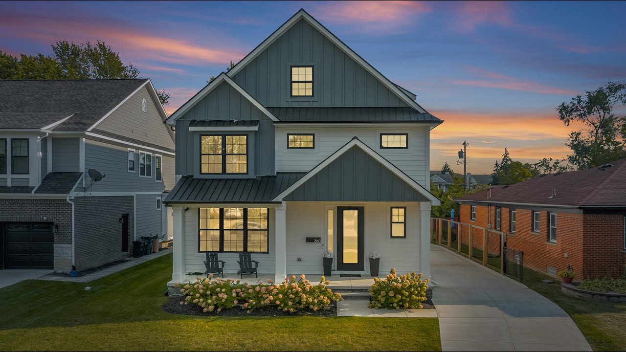 Luxurious Colonial Just Listed in Birmingham! 2760 Dorchester Birmingham MI 48009