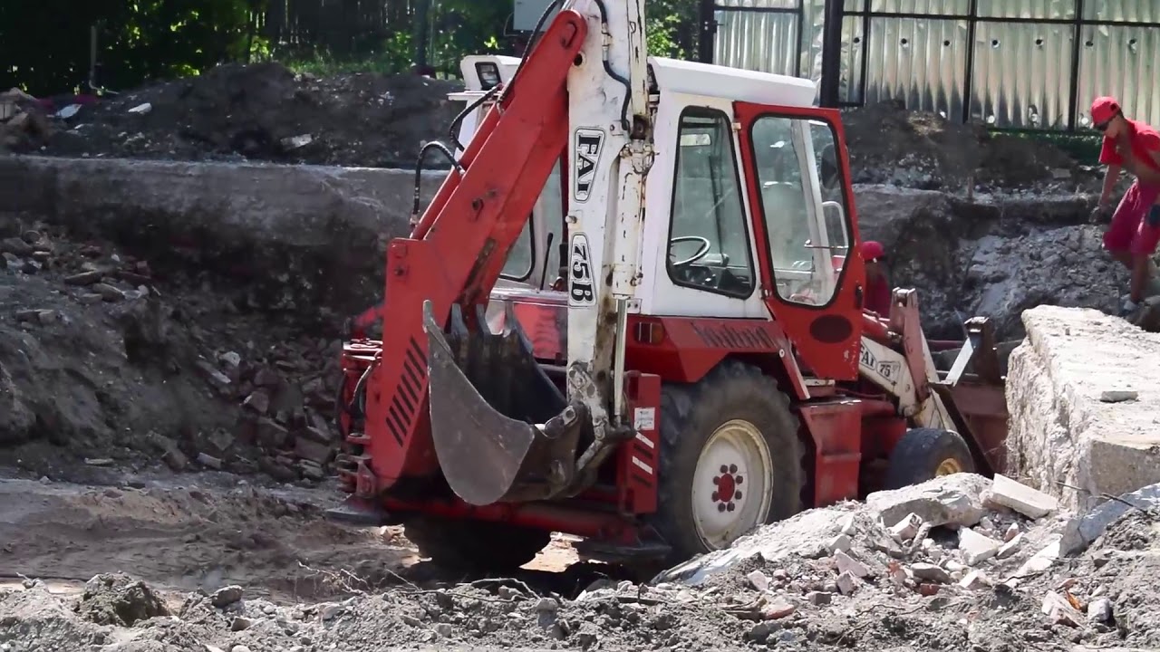 Buldoexcavator Fai 75 B