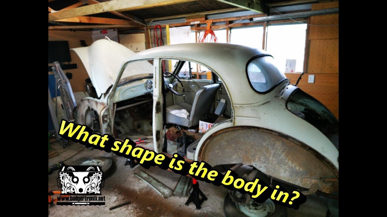 Morris Minor - Removing Panels - Part 11