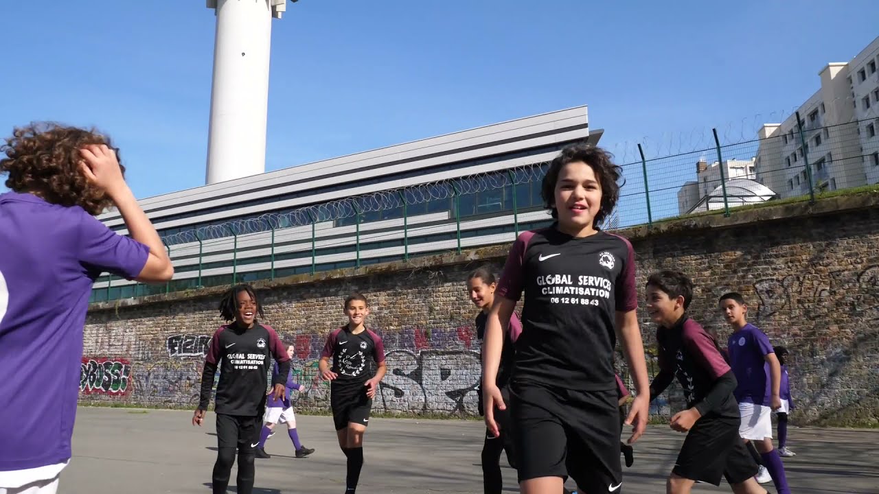 Promotion du nouveau logo FC Les Lilas