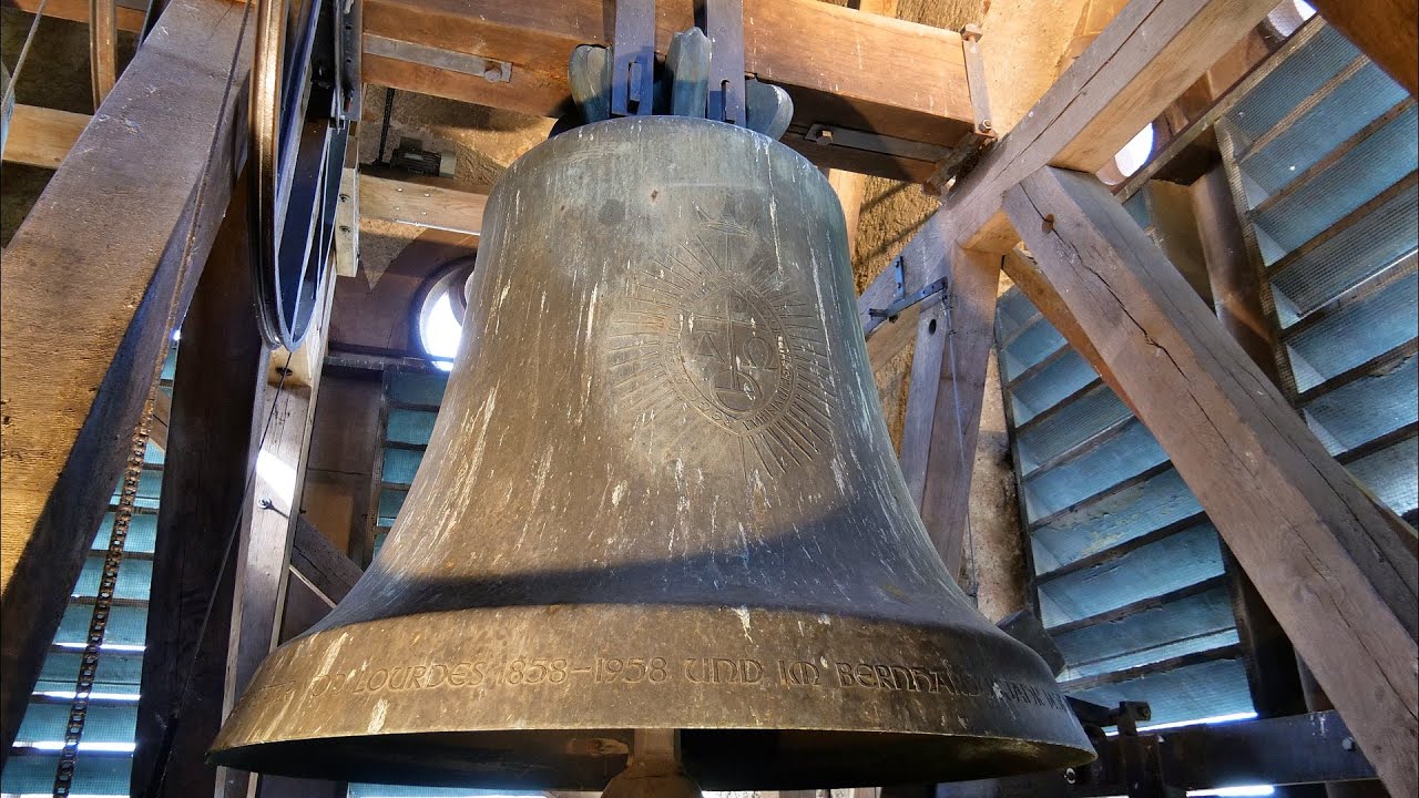 Grießen (Klettgau) (D - BW) Die Glocken der Pfarrkirche St. Peter und Paul
