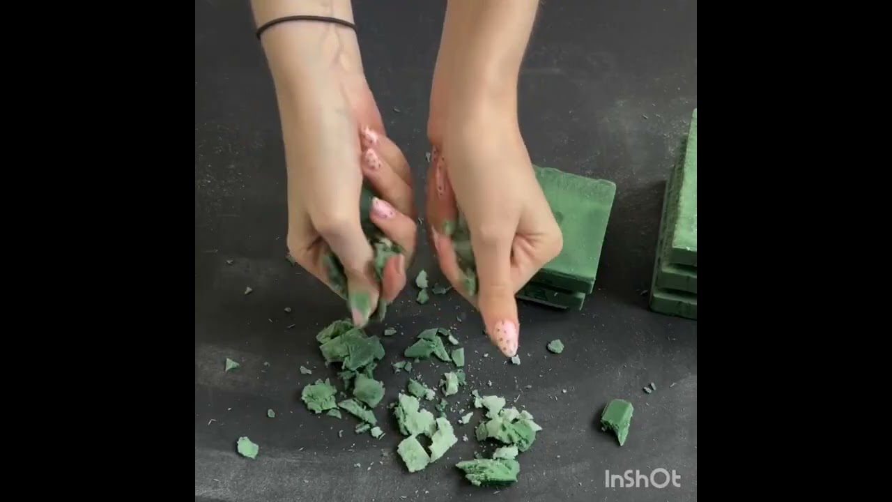 Amazing floral foam crunch time #asmr #satisfying #asmrfloralfoam 