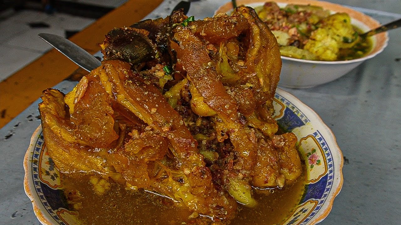 KETEMU KIKIL SAPI RAKSASA, JUALAN SEJAK TAHUN 75