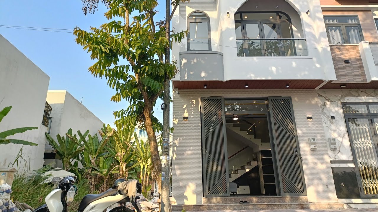 Cần Thơ bán nhà khu văn hóa Tây đô nhà một trệt 1 trệt 1 lầu 4 phòng ngủ đường 8A