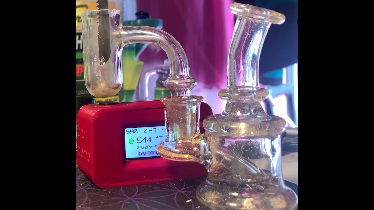 7Ten Glass Micro Rig using my Joel Halen 20mm Round Bottom Banger