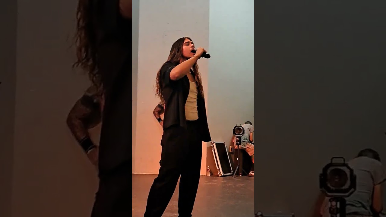 Dream On @aerosmith cover song by @jourblue 