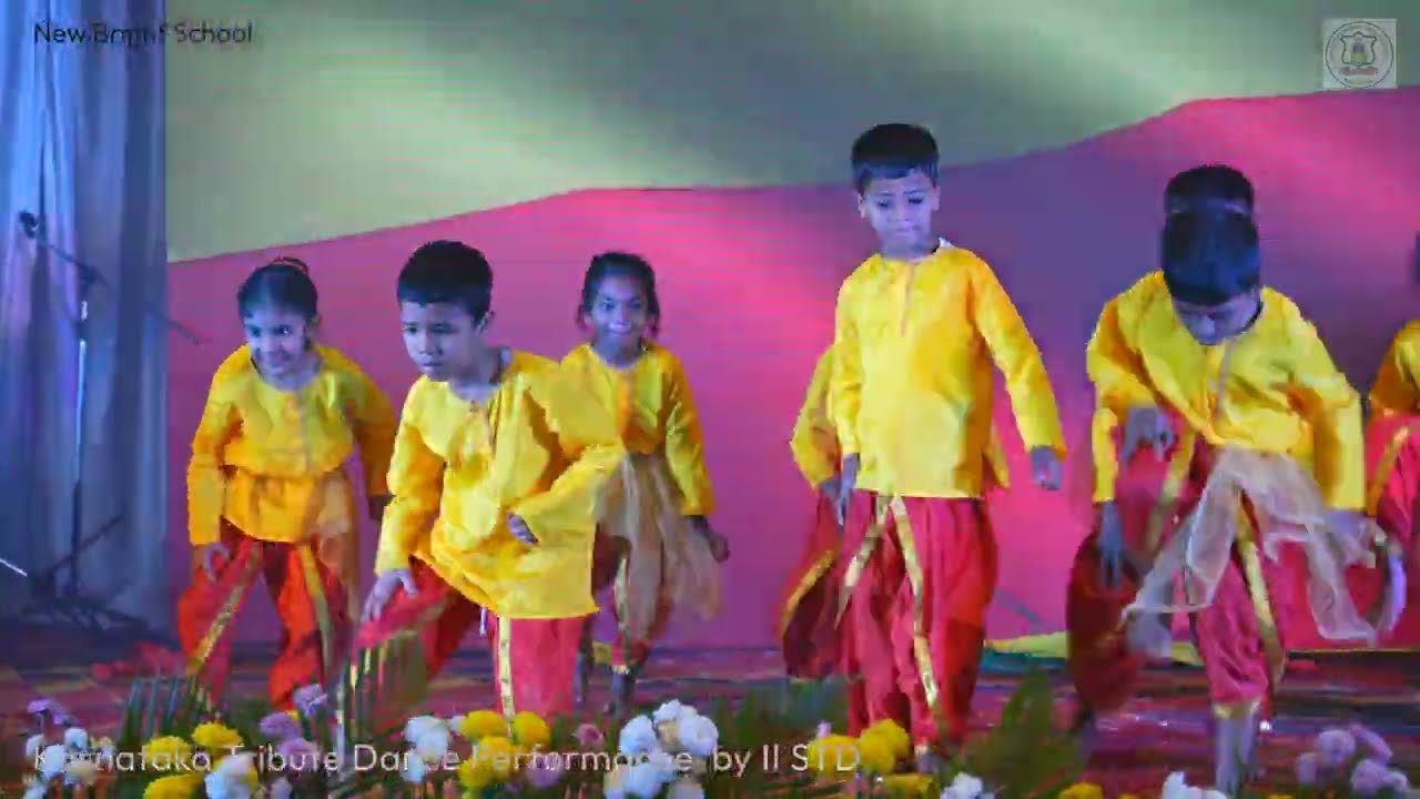 Annual Day -016- II STD-Karnataka Tribute Dance