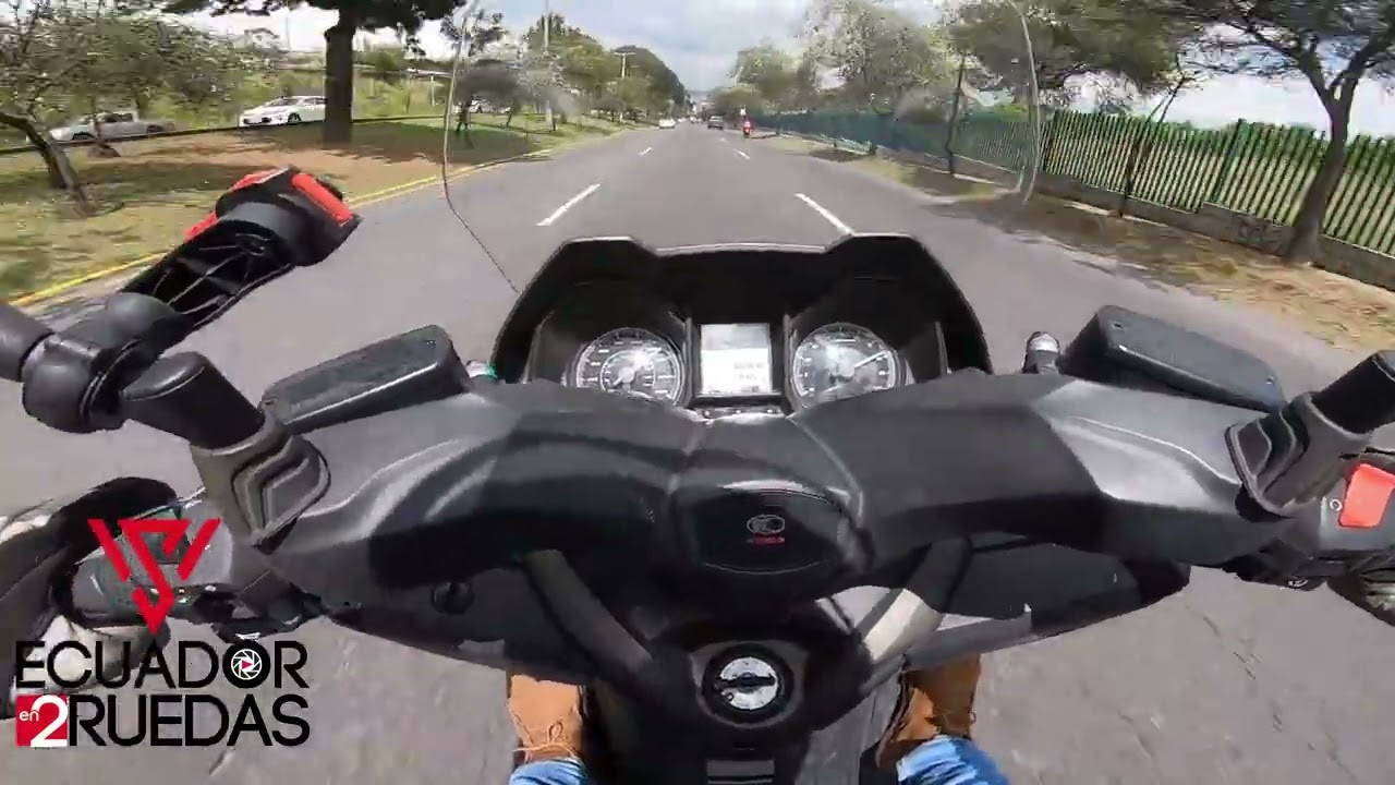 KYMCO XTWN 300 PRUEBA DE MANEJO MOTOS - MOTOCICLETAS - ECUADOR