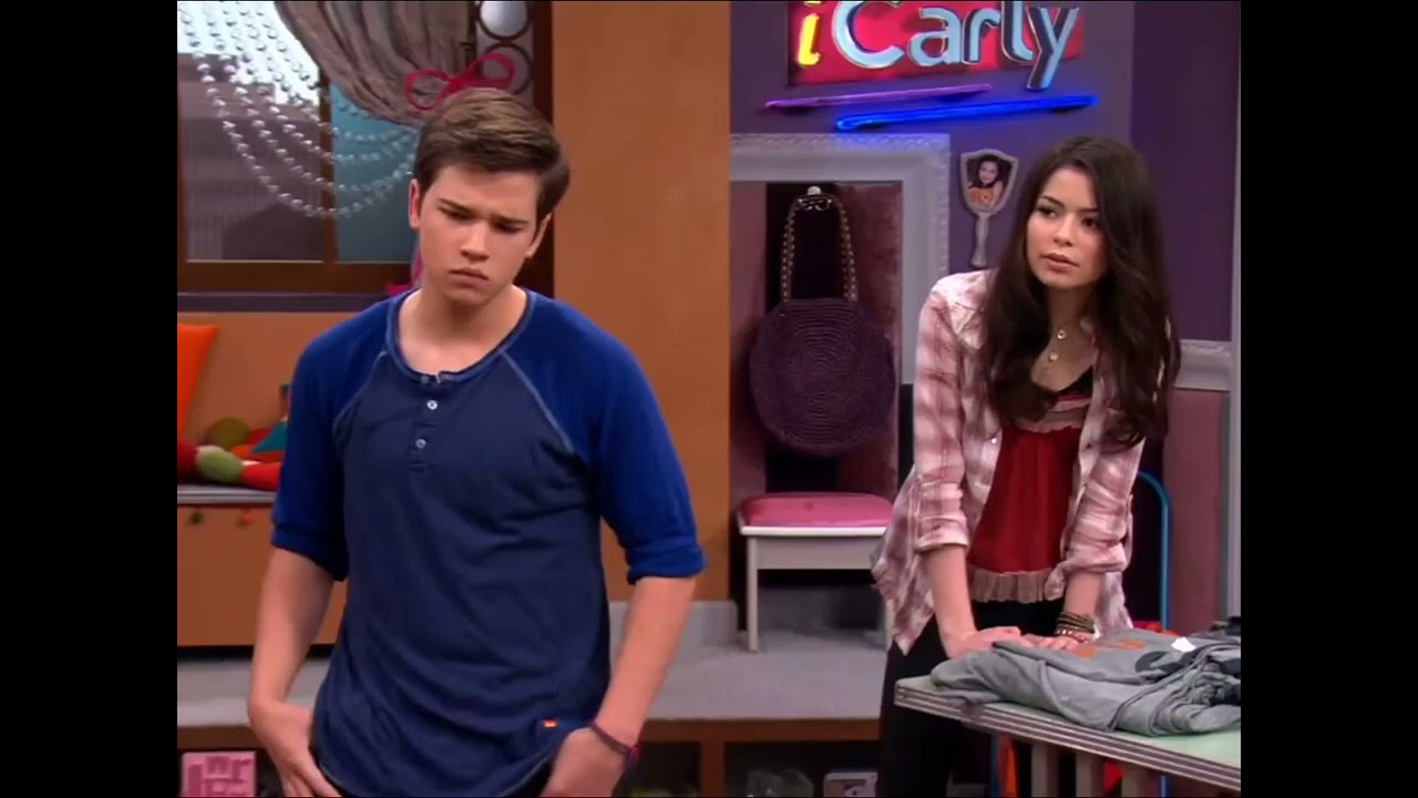 Sam spanks Freddie (iSell Penny Tees) 