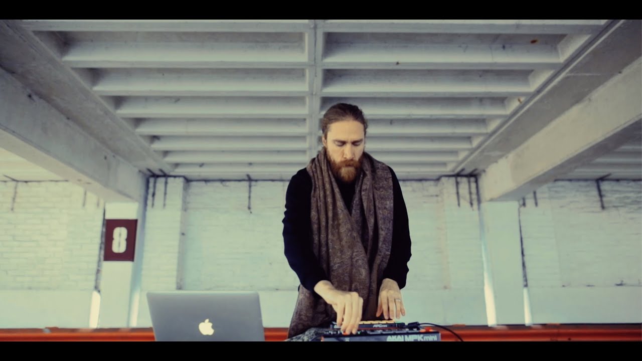 Sekrit - ‘This Is For’ (Live) using Akai APC Mini, MPK Mini, Ableton Live // Hip Hop // Trip Hop