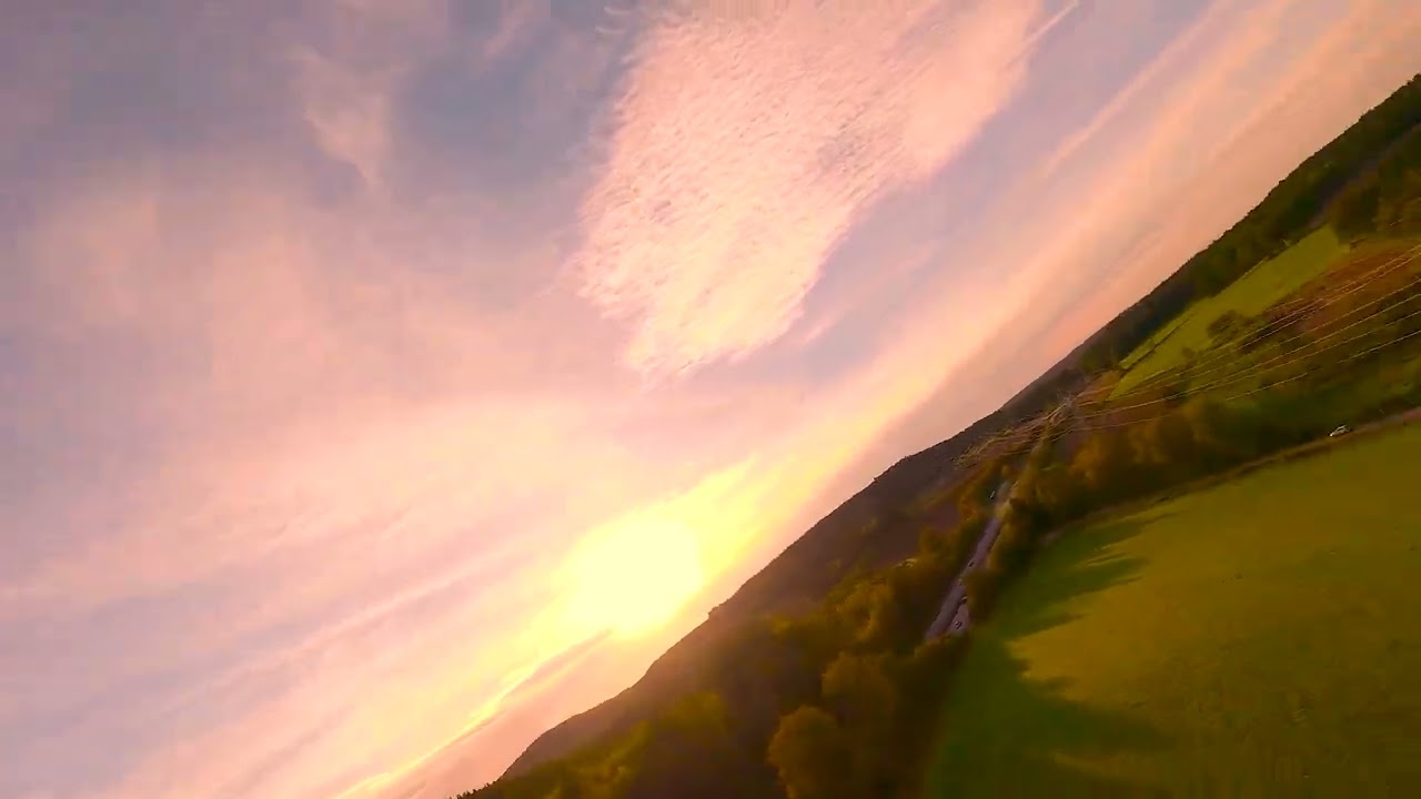 FPV Session im Sonnenuntergang
