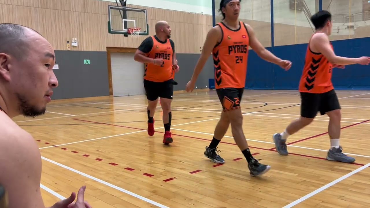 Elite10 S02 Regular Season - Entourage (Away) vs Pyros (Home)