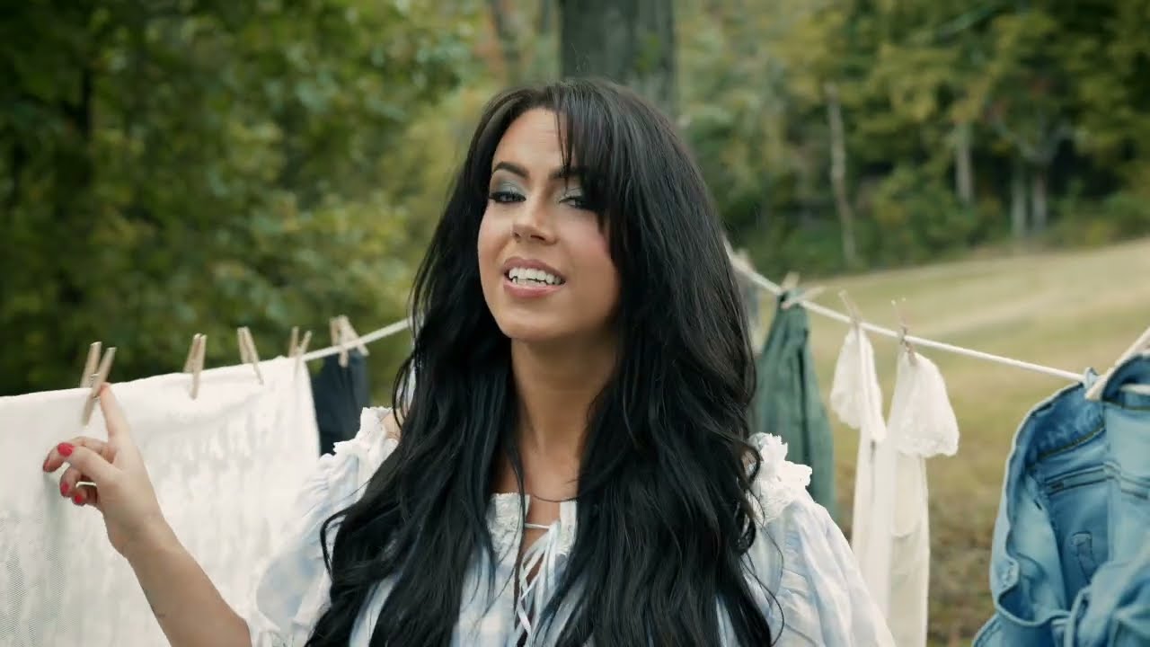 Hickman Holler - Nicole Sumerlyn & Blane Rudd (Official Video)