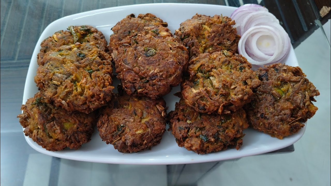 ইউনিক একটা রেসিপি কলার মোচার পাকোড়া অসম্ভব মজাদার একটা রেসিপি ।