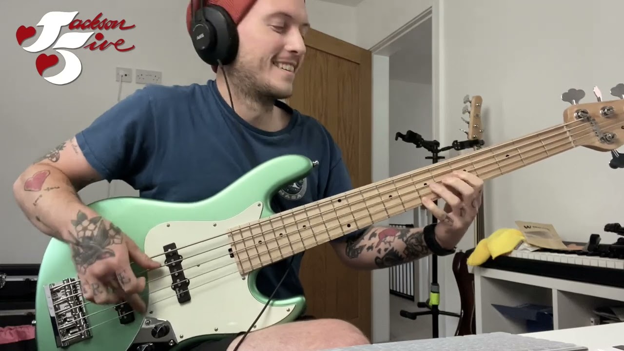 Blame It On The Boogie - The Jackson 5 (bass Cover)