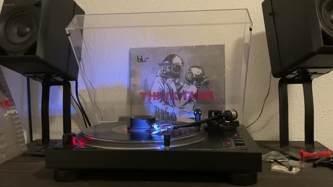 Battery In Your Leg - Blur 2x12” Vinyl