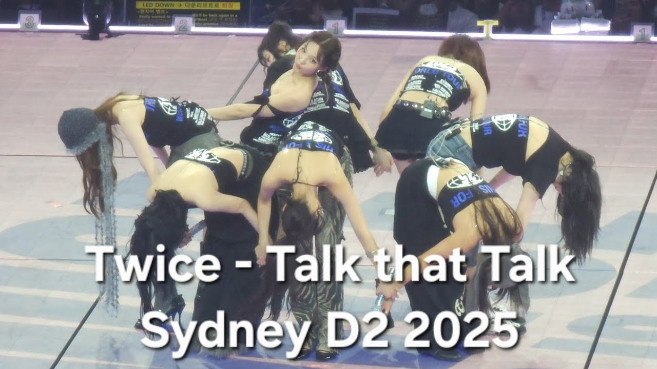 Twice (트와이스) Sydney D2 2025 4K - Talk that Talk