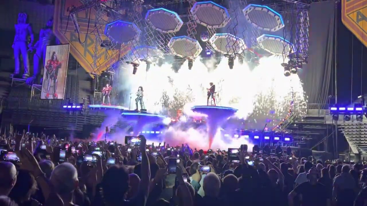 KISS - Detroit Rock City - Paris 2022