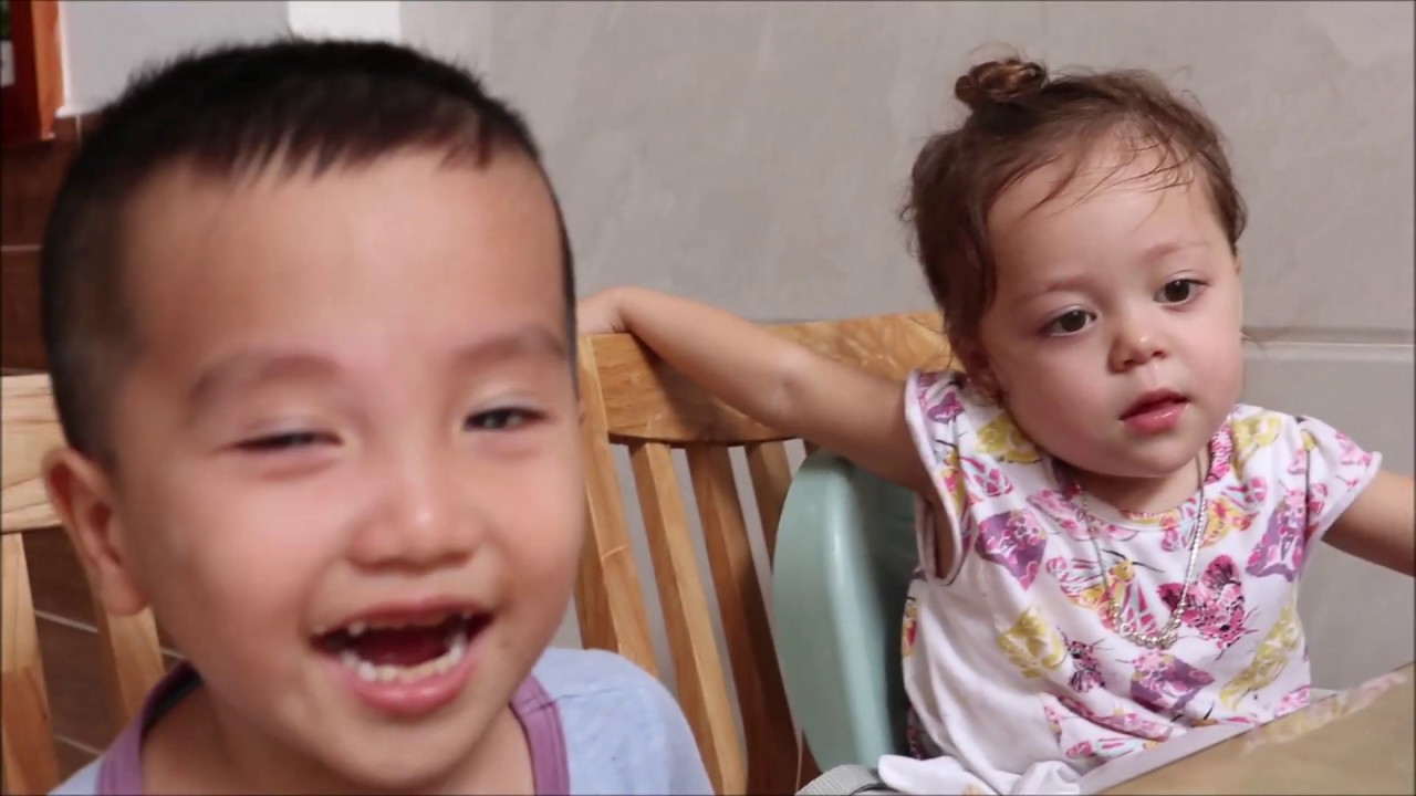 JADE HÀO HỨNG ĂN SÁNG CÙNG ANH BALI & HÁT HÒ CÙNG ANH 2 VINCENT