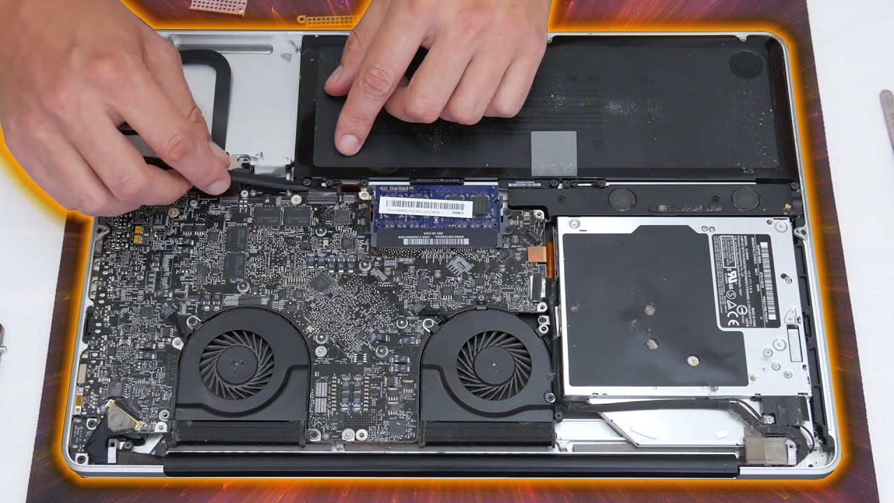 Восстановление и обновление 17-дюймового MacBook Pro и тест eGPU!