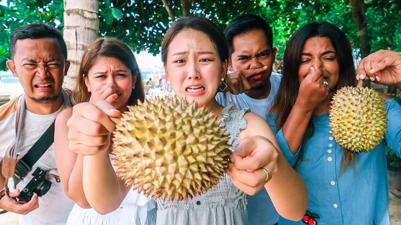 Durian Challenge in Bali || Indonesia Vlog🇲🇨
