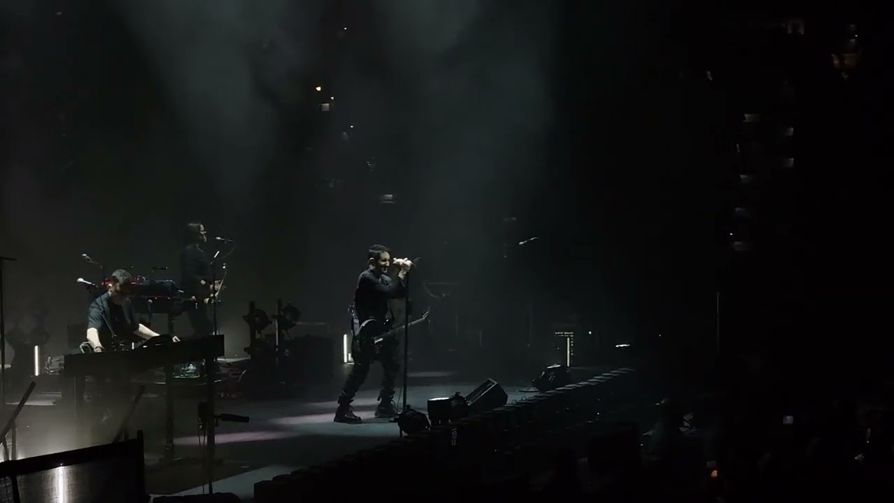 Head Like a Hole - Nine Inch Nails at the Wells Fargo Center, Philadelphia - August 27th, 2025