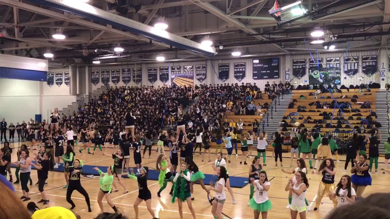 Shrewsbury High School Class of 2018 Senior Entrance