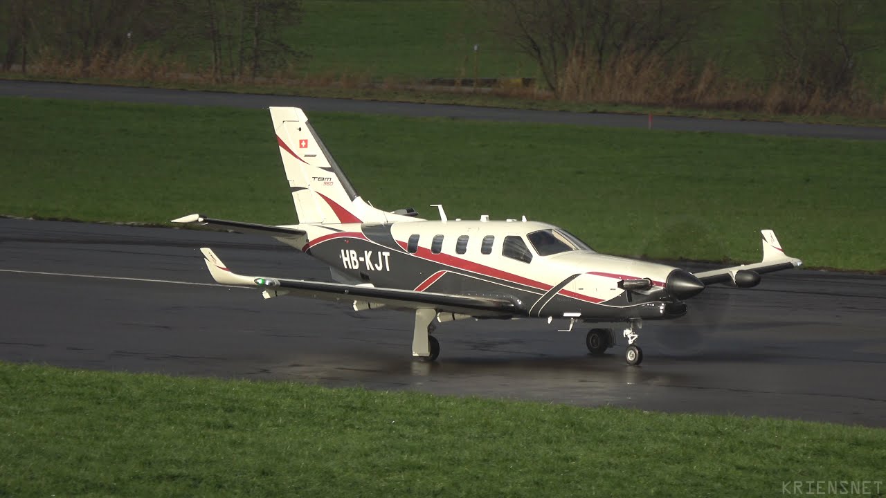 Daher TBM 960 - HB-KJT - Taxiing and Take-off - Airport Buochs 22.12.2022