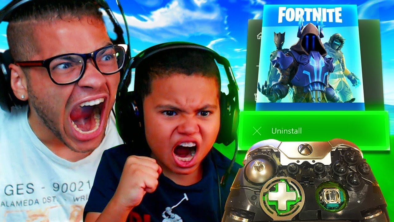 MINDOFREZ AND HIS LITTLE BROTHER RAGE SO HARD ON XBOX THEY DESTROY CONTROLLER! FORTNITE FUNNY MOMENT