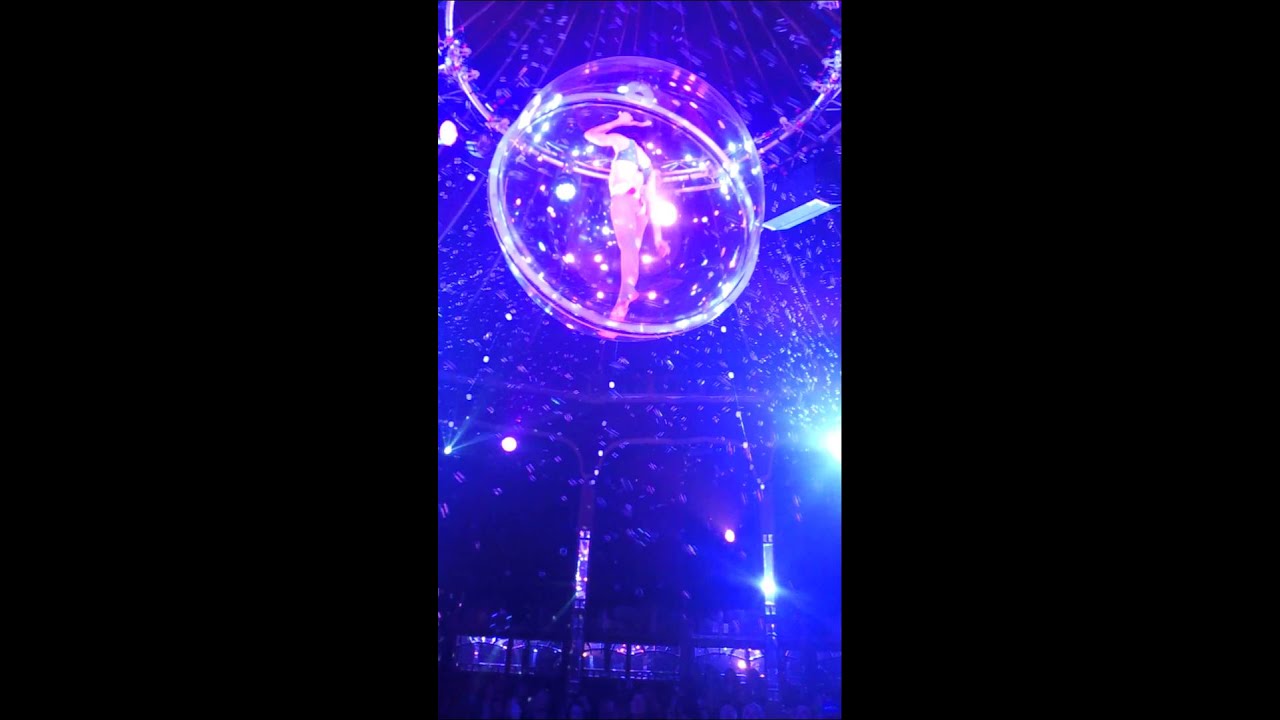 SpiegelWorld Empire show Canada - Contortionist