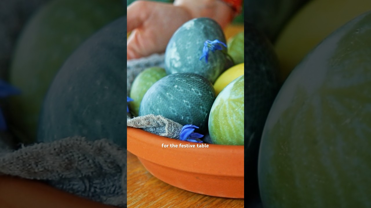 Easter decor and naturally dyed eggs 🐣
