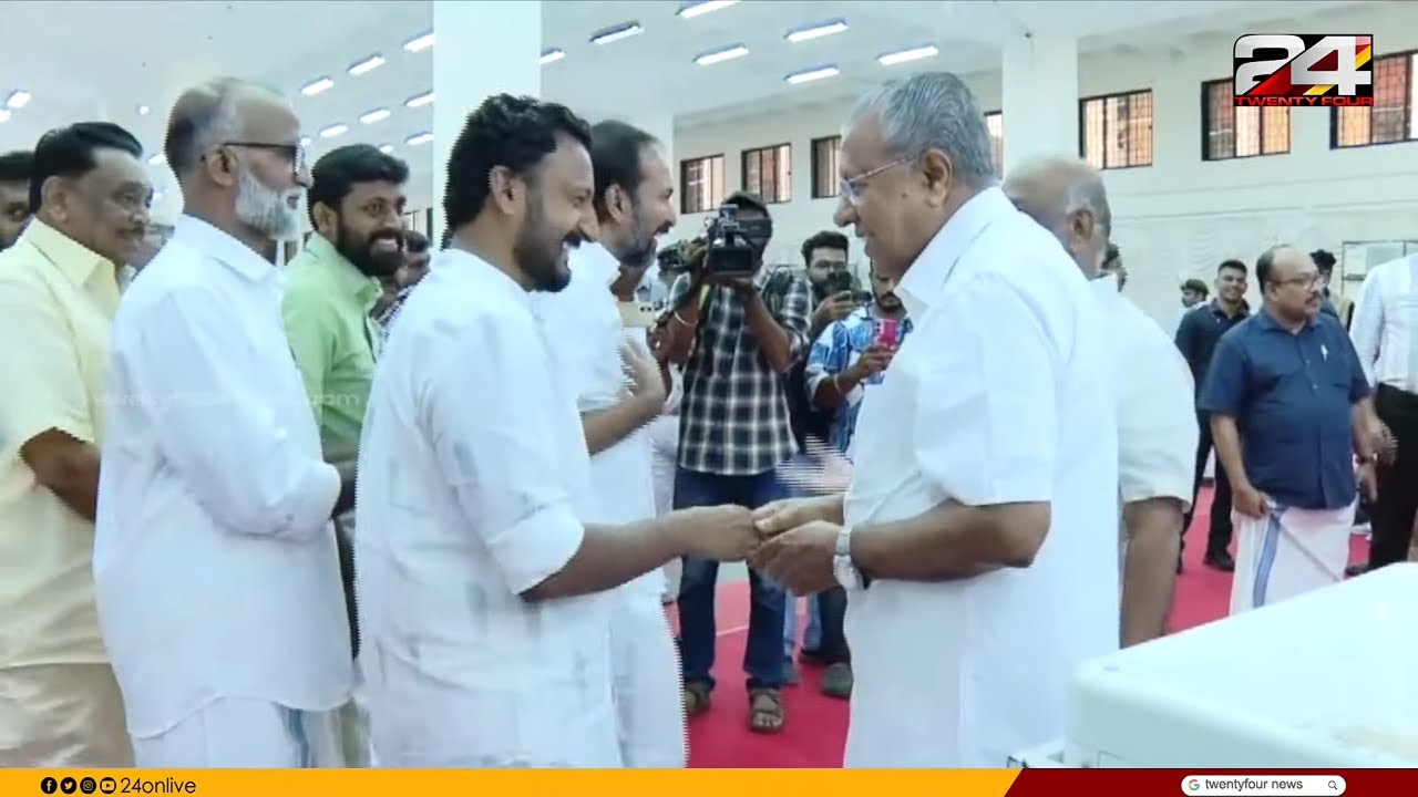 നിയമസഭയിൽ ഇഫ്താർ വിരുന്നൊരുക്കി മുഖ്യമന്ത്രി, പങ്കെടുത്ത് പ്രമുഖർ | Pinarayi Vijayan