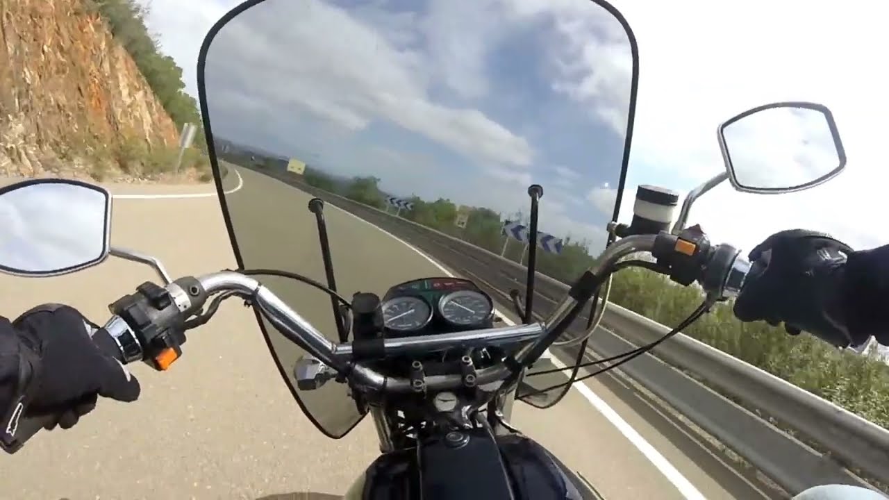 Paseando en Moto-Guzzi