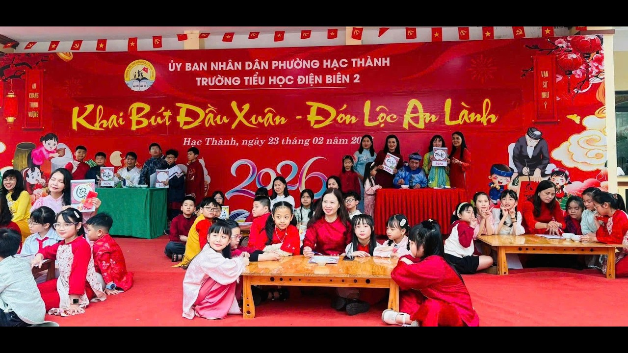 Trường Tiểu học Điện Biên 2 Khai bút đầu xuân - Đón lộc an lành