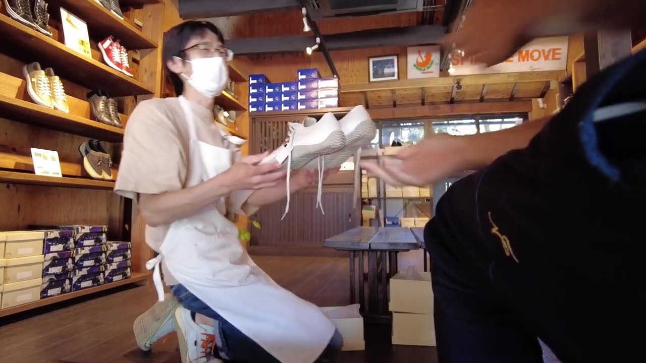 Getting a new pair of shoes in Kyoto