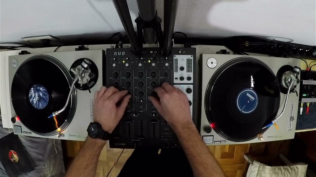 This is Techno 2000s Set Dj Vinyl Chusalez hard groove 6 ecler nuo 5