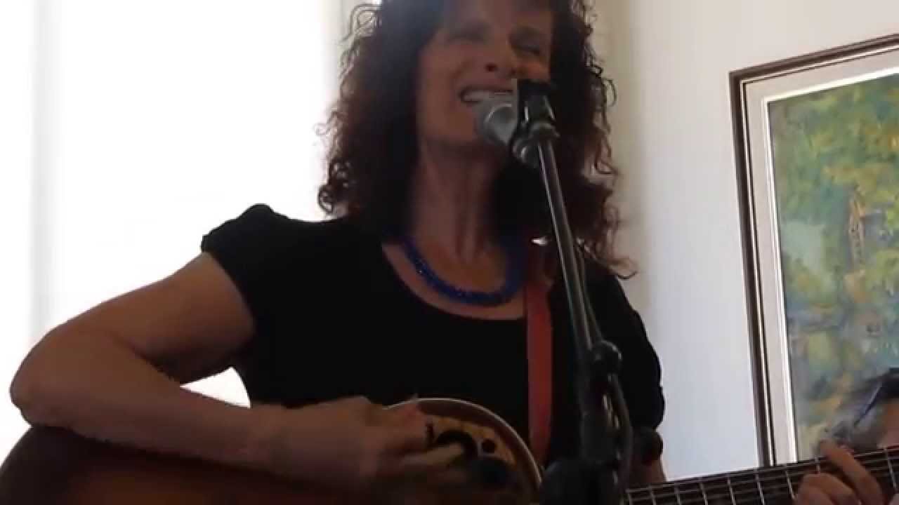 אסתר שמיר - עד קצה המסלול