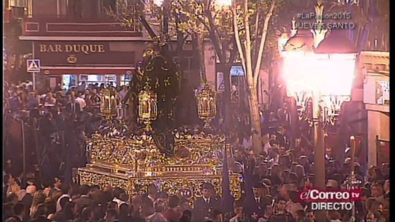 Corona de Espina & Jesus con la Cruz al Hombro.2015
