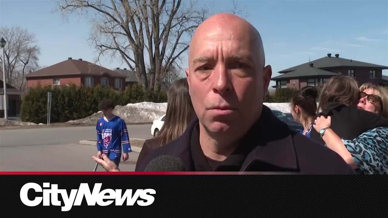 Montreal Canadiens GM visits alma mater Beaconsfield High fundraiser