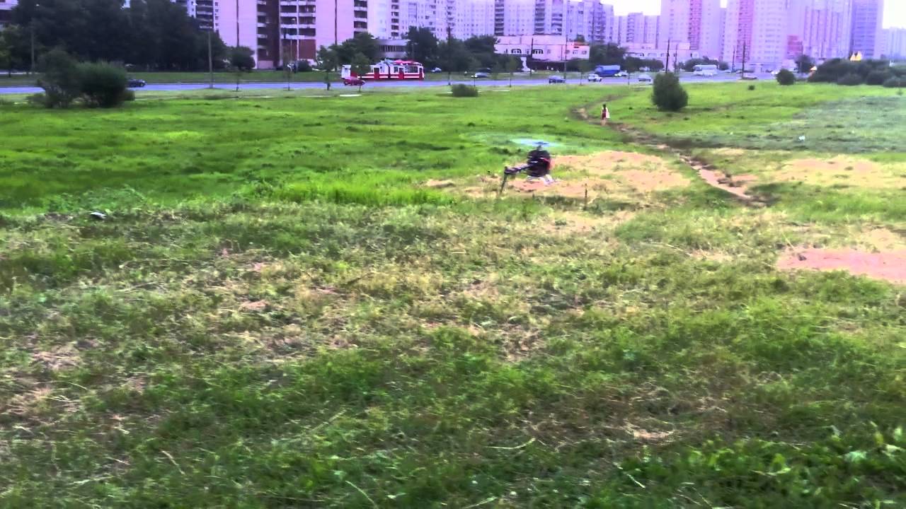 Helicopter KDS innova 600.