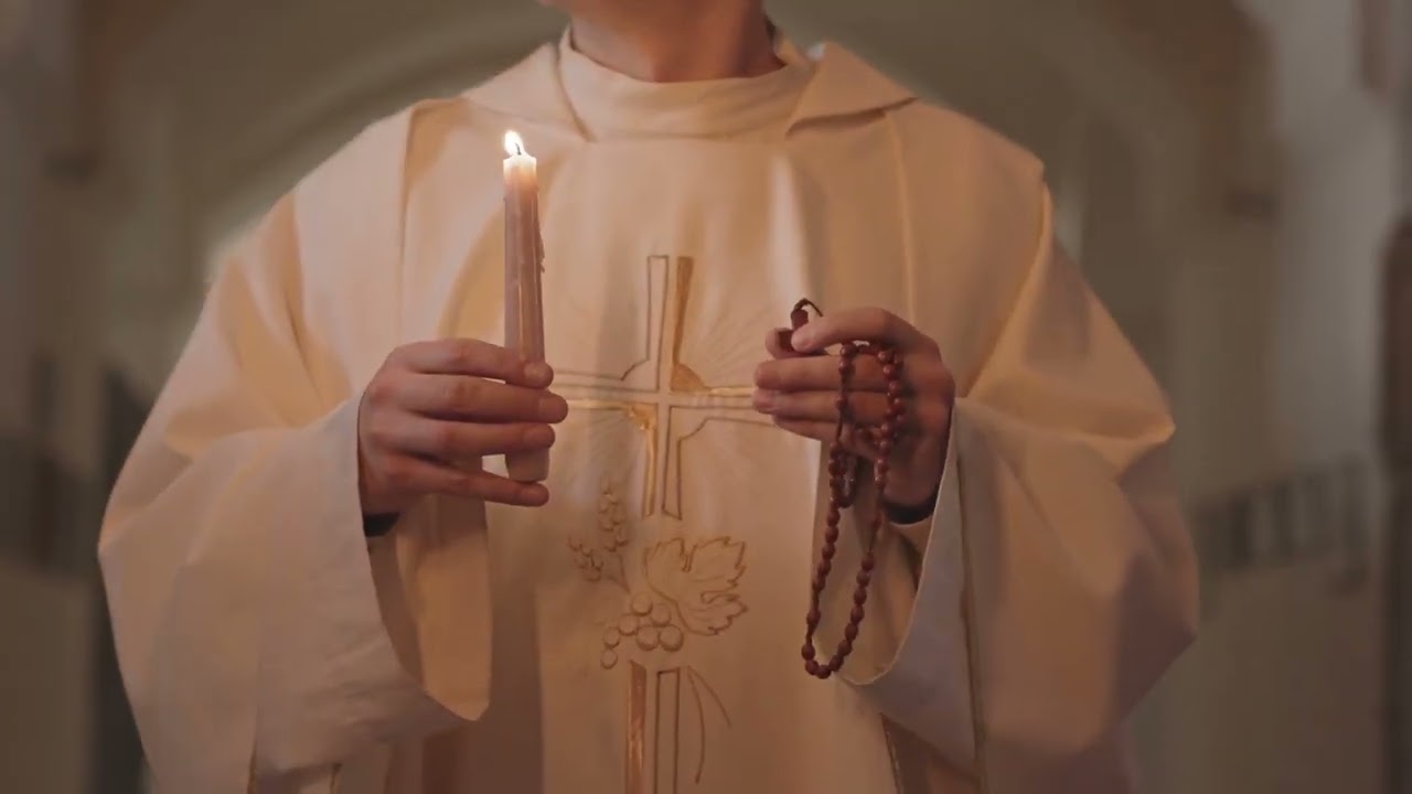 5 razones para rezar la Coronilla de la Divina Misericordia