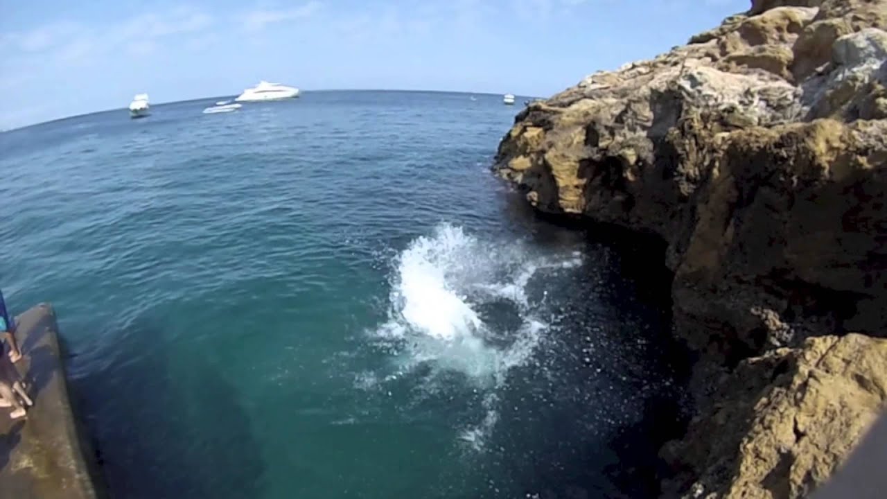 CLIFF JUMPING - COSTA BRAVA