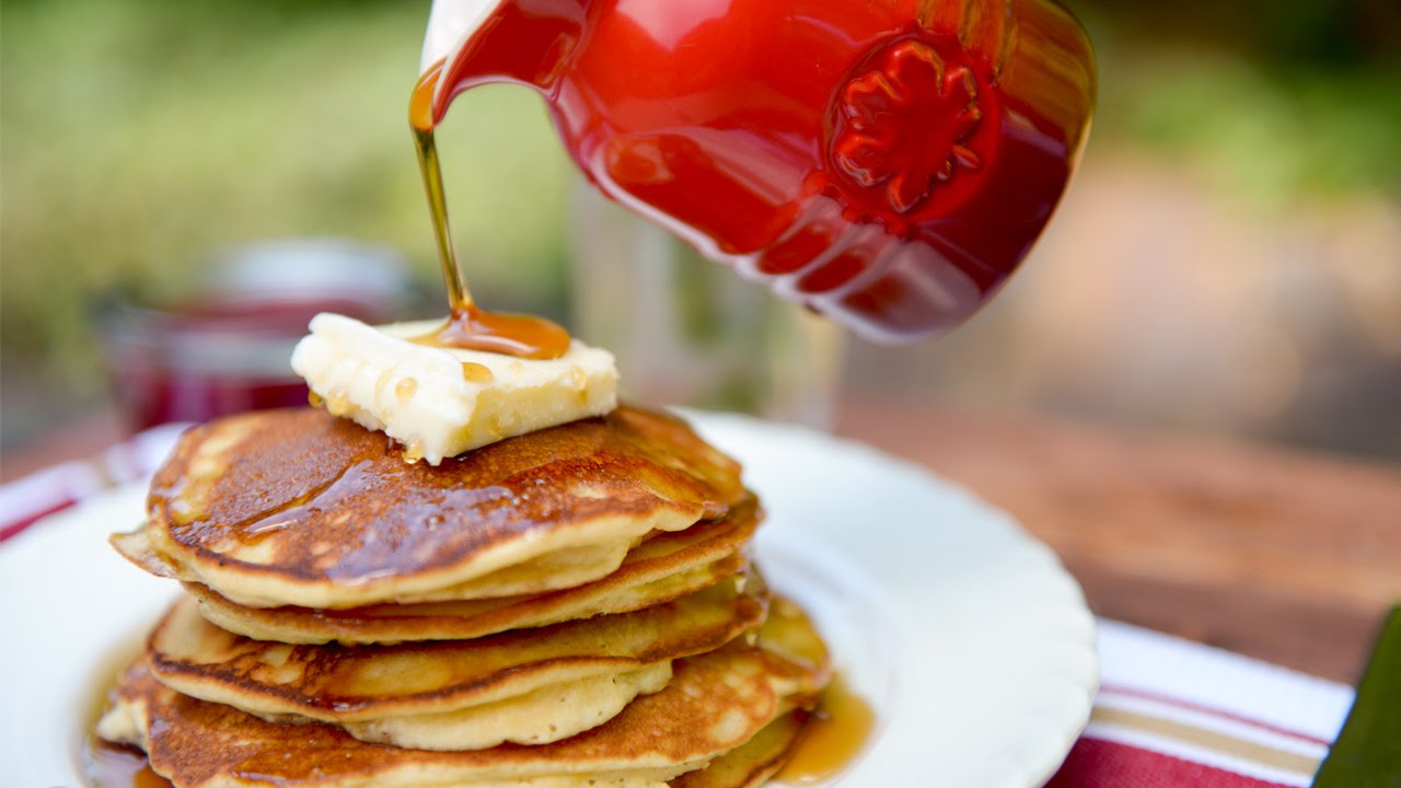 Fluffy Coconut Flour Pancakes: Paleo