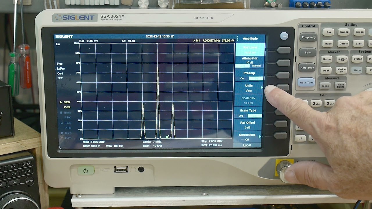 #1370 Three displays of one signal on spectrum analyzer