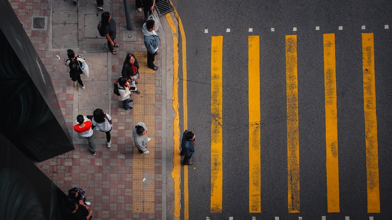 Hong Kong Street Photography | DJI Osmo Pocket 3