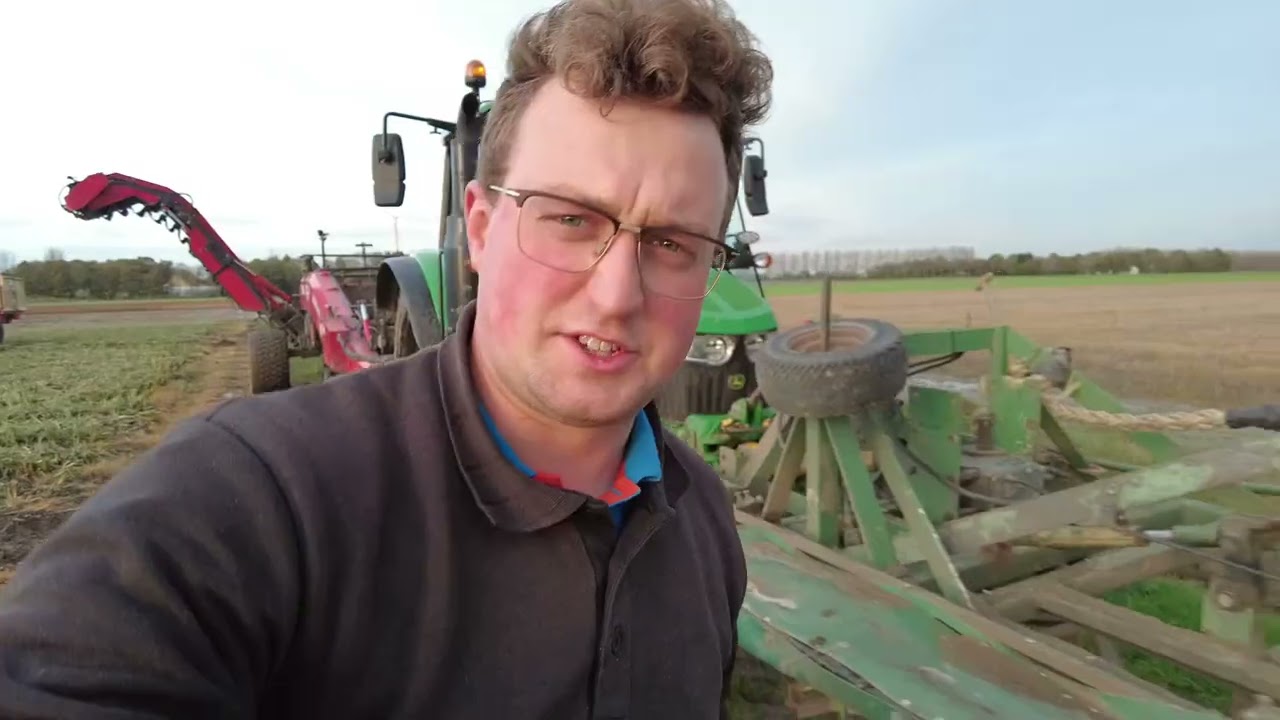 Gladiolen rooien en 'inunderen' (?!) Boerenvlog #14