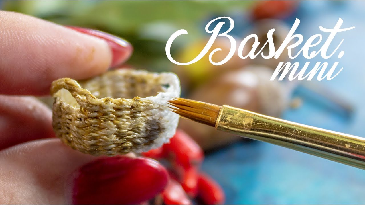 DIY How to make a miniature wicker basket with handles | Dollhouse miniatures