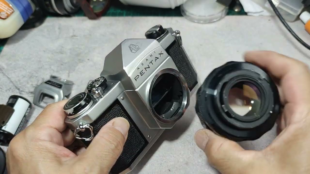 Pentax S2  (1959)